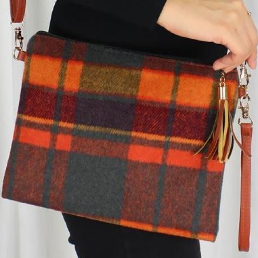 Plaid Fabric Wristlet Crossbody Bag